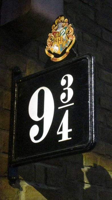 harry potter tour platform nine and three quarters