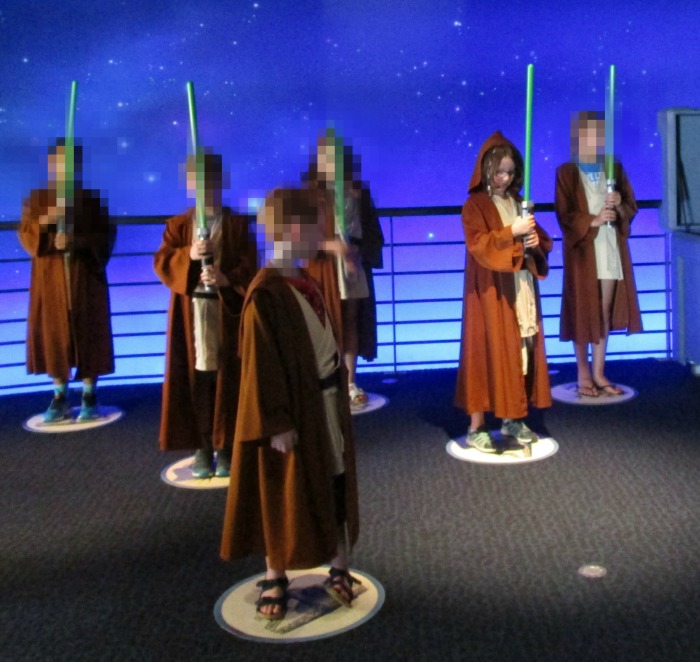 Jedi Training Academy Jedi H practicing