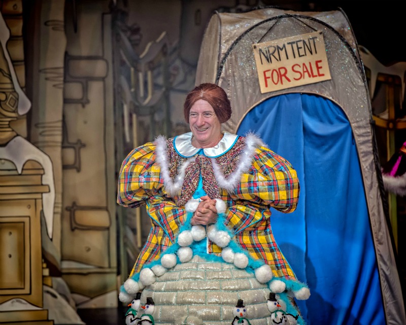 Berwick Kaler in Cinderella at York Theatre Royal