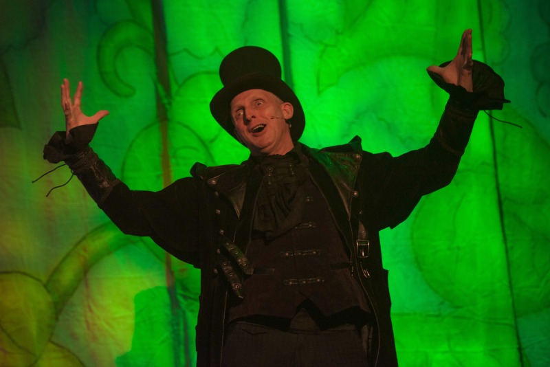 Steve Edwin (Fleshcreep) in Jack and the Beanstalk at Waddon Leisure Centre (photo James Spicer)