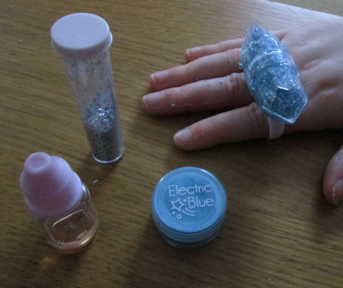 Glam Goo ring ingredients