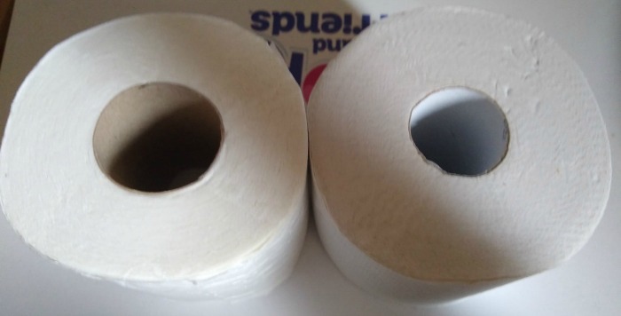 Who Gives a Crap vs Aldi side by side comparison of the toilet rolls
